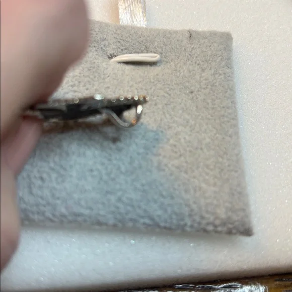 Abalone and Sterling seahorse pendant - Picture 4 of 7